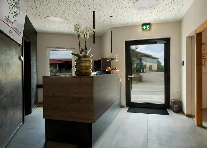 فندق Zum Gruenen Baum