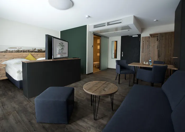 Zum Gruenen Baum * Pfahlheim